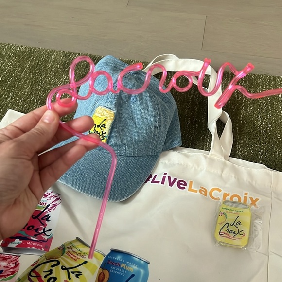 La Croix Summer merch set - Picture 6 of 6